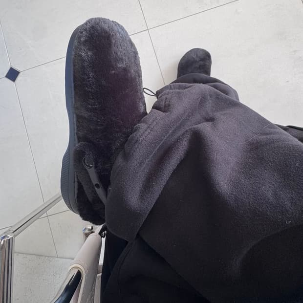 CLASSIC UNFURGETTABLE CROCS