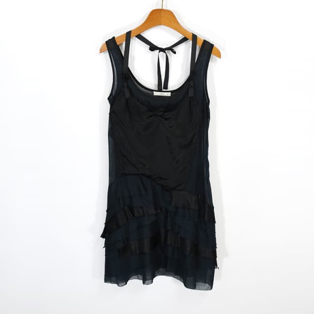 PRADA 레이어드슬리브리스원피스