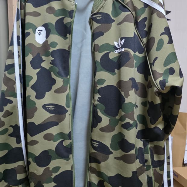 베이프 아디다스 카모 트랙탑