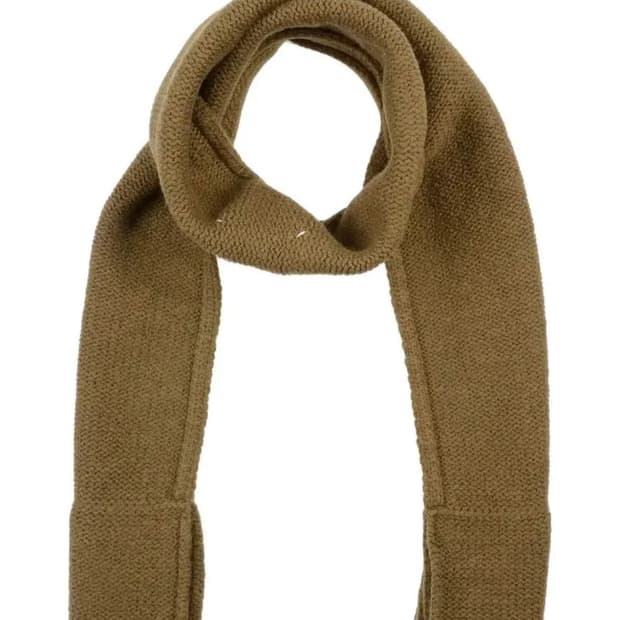 메종 마르지엘라 머플러 카키색