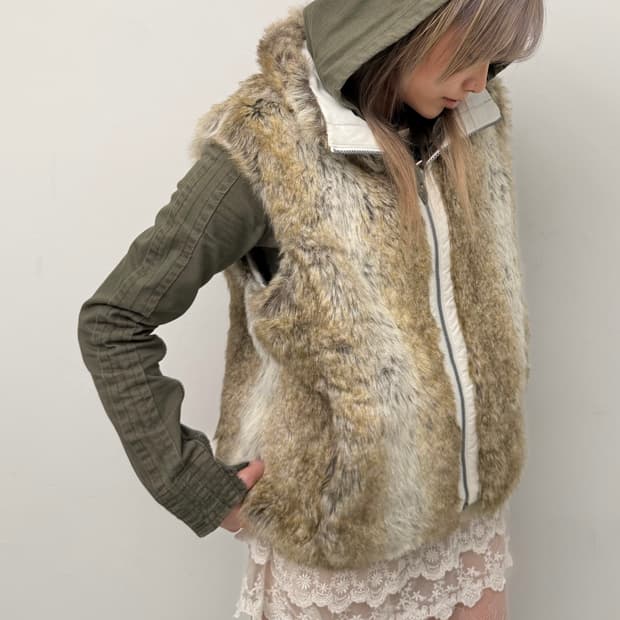 리버시블 퍼 베스트