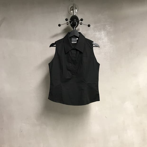 베르사체 슬리브리스 셔츠 블랙 L(W)