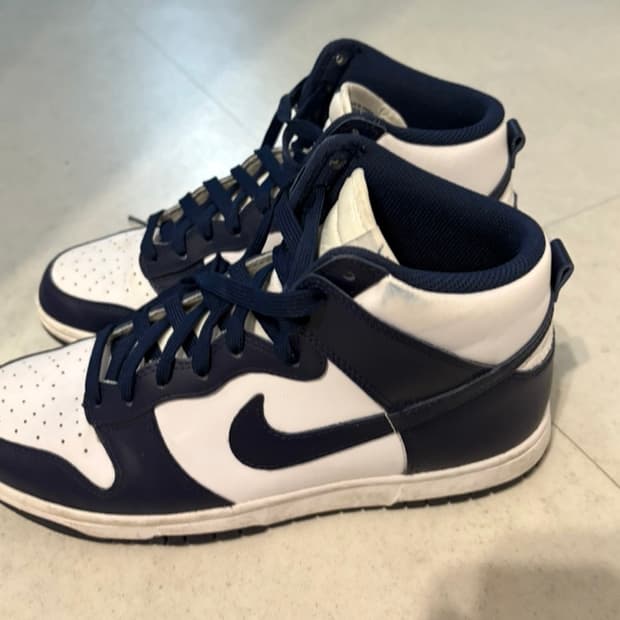 덩크 하이 레트로 네이비 