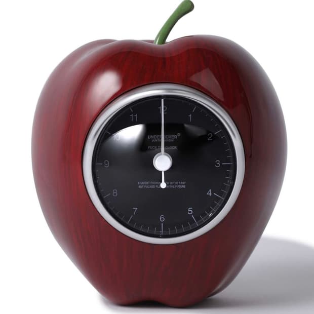 (풀박스) 언더커버 x 매디콤 토이 킬애플 시계