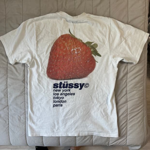 (s) 스투시 스트로베리 티셔츠 화이트 