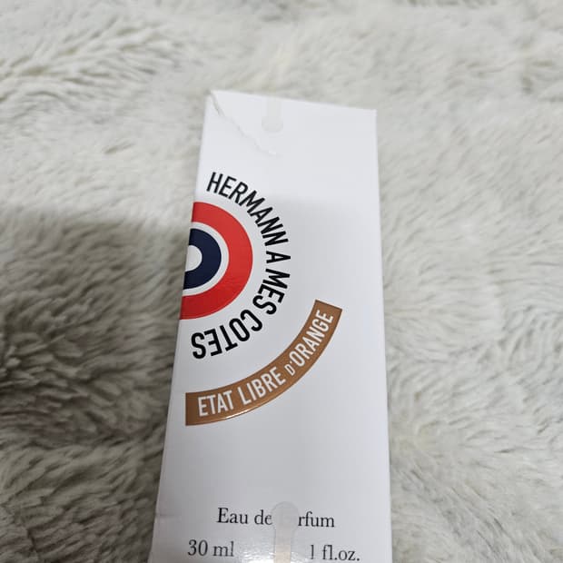 에따 헤르만 아 메 꼬떼 므 파레쎄 윈 옴브르 30ml