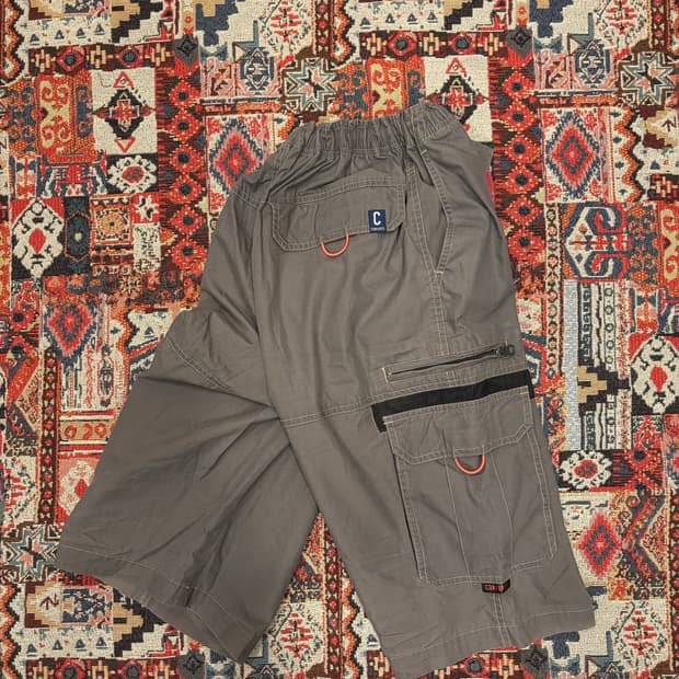 Converse Vintage Cargo Shorts Free