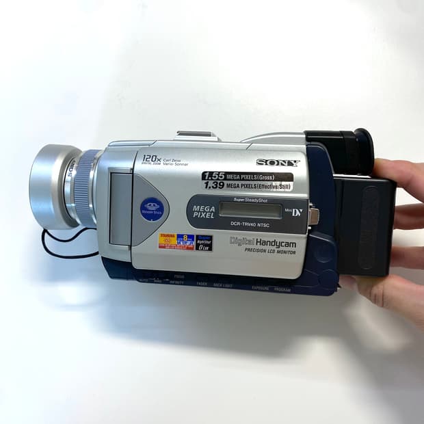 소니 DCR-TRV40 6mm 디지털 캠코더