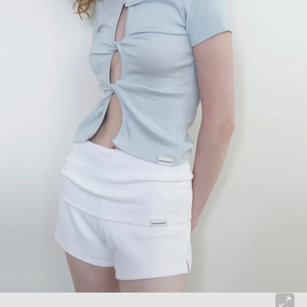 썬번프로젝트 Fold-up micro shorts (White)