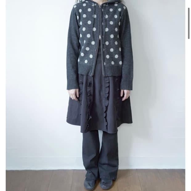 fiebre 피에브레 도트 울 집업 가디건 차콜 FREE 사이즈