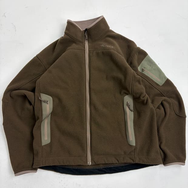 00s Arcteryx Covert Cardigan