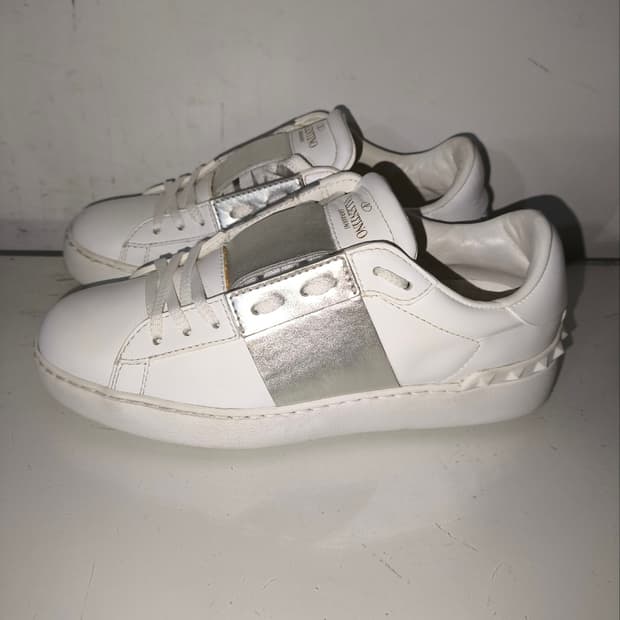 35 220mm 발렌티노 히든 오픈 메탈릭 스니커즈