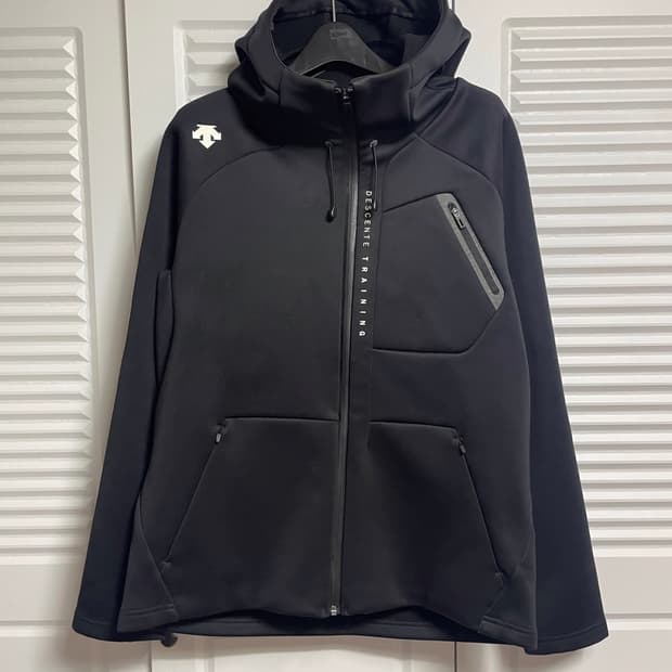 데상트 플리스 자켓