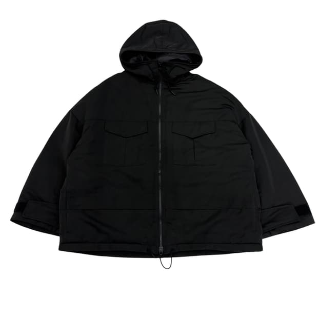 유니클로 화이트마운티니어링 하이브리드 오버사이즈 다운 파카