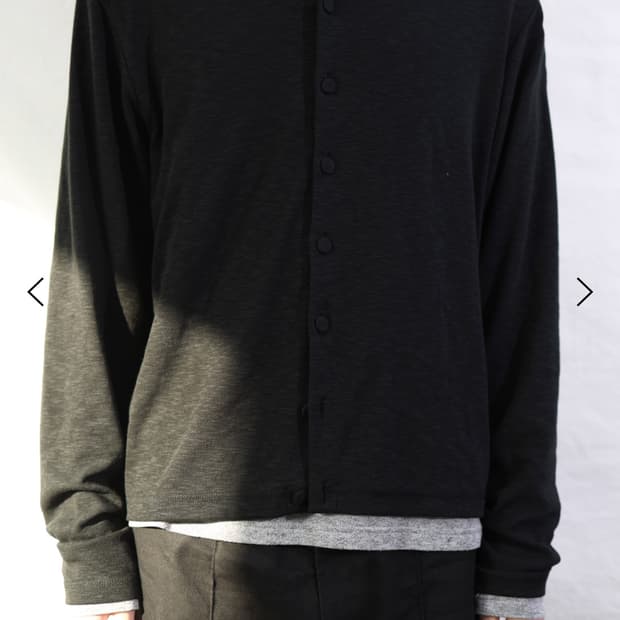 Les 가디건 블랙 2사이즈 구해요