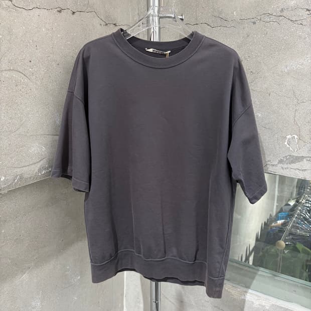 오라리 반팔 티셔츠