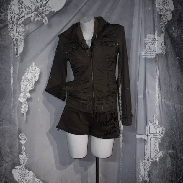 세실맥비 데일리 카키 와투케 코디세트