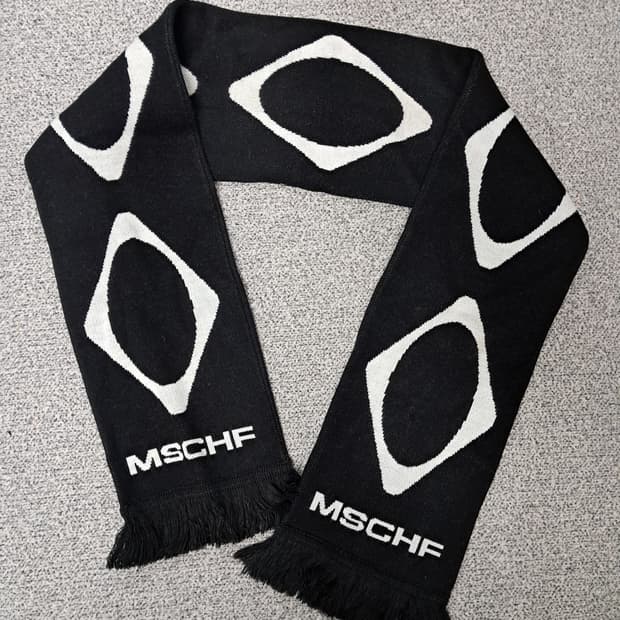 미스치프 목도리