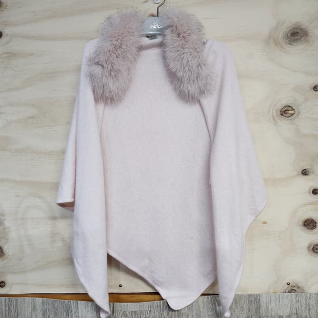 아사벨라지 ISABELLA G 캐시미어100 폭스퍼 케이프 망토