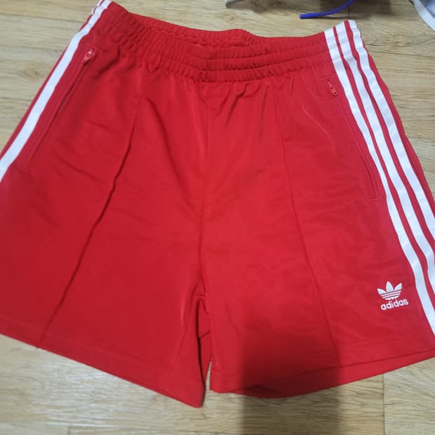 아디다스 파이어버드 쇼츠 레드(새상품)