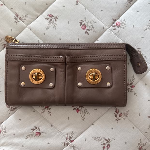 마크제이콥스 장지갑 