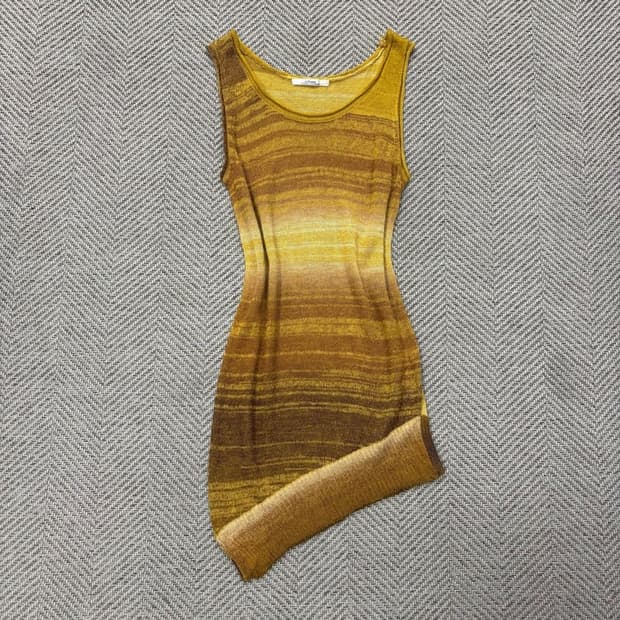 저널스탠다드 린넨 슬리브리스 v2927