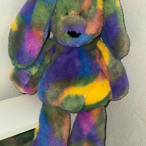 레인보우 토끼 인형