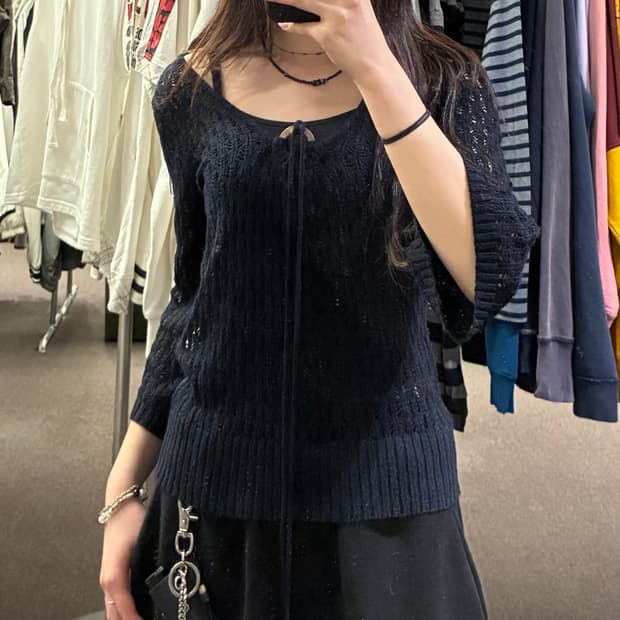 M)Japanese vintage 여성 우드링 디테일 펀칭 니트
