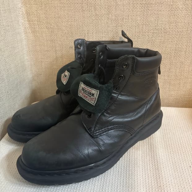 스투시 닥터마틴 939