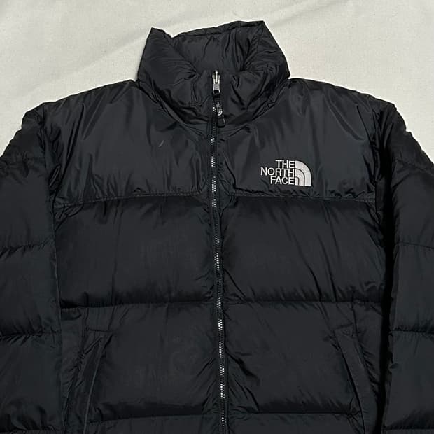 100 노스페이스 700 눕시 구스다운 무광블랙 패딩