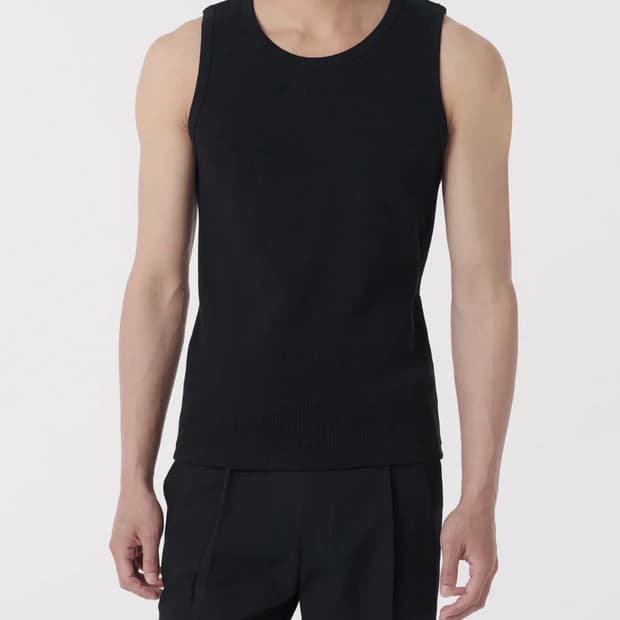 (XL) 무탠다드 에센셜 탱크 탑 [블랙]