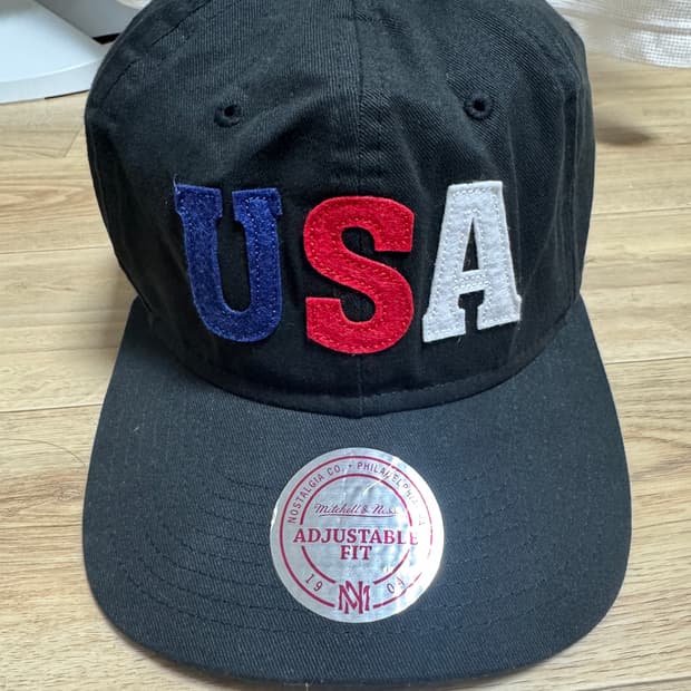 미첼 앤 네스 X 뉴발란스 USA 모자