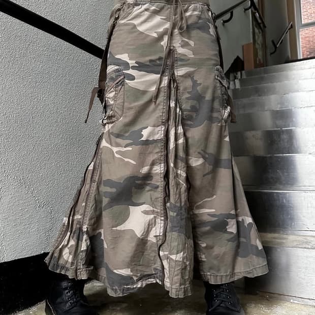 Goa 카모 서스펜더 롱스커트
