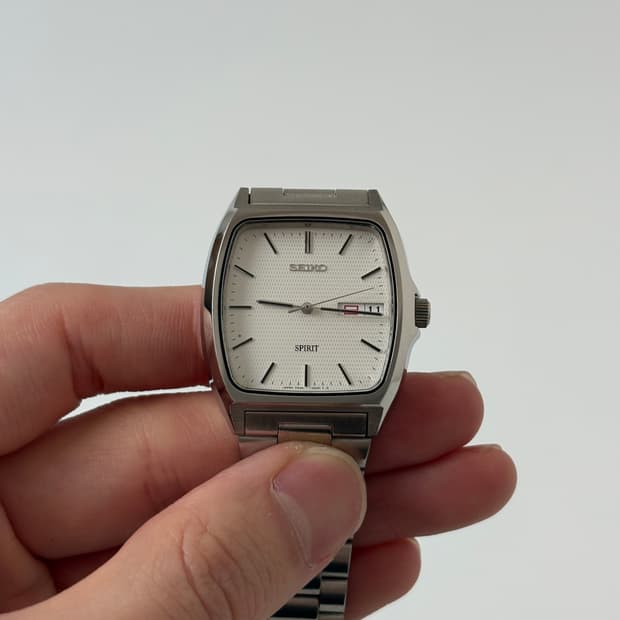 1990s Spirit Silver Square Quartz