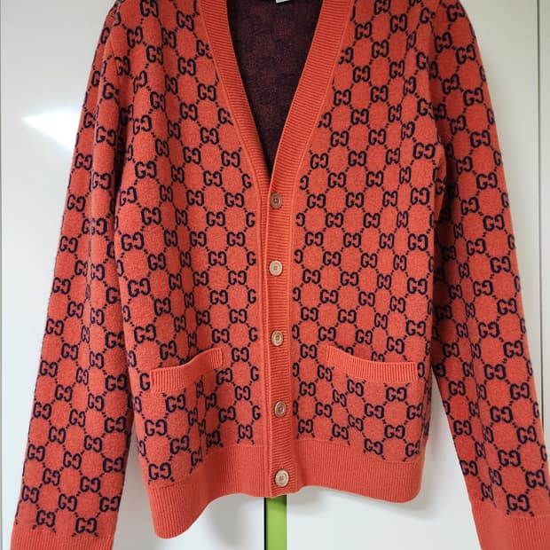 구찌 GG 패턴 오렌지 가디건 XL 100-105사이즈