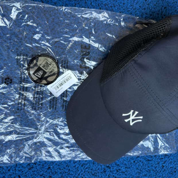 에메 레온 도르 / 뉴에라 양키스 러닝 캡 (네이비)