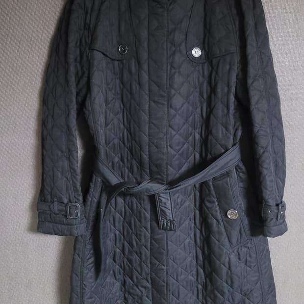 버버리 퀼팅 코트