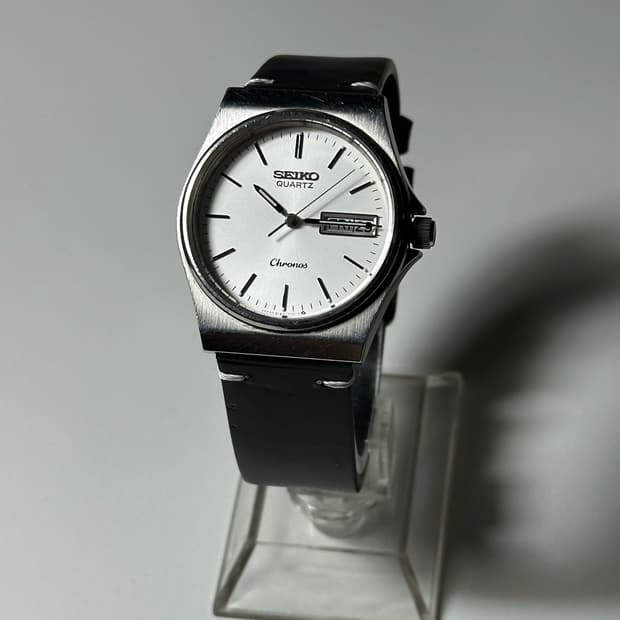 SEIKO quartz chronos