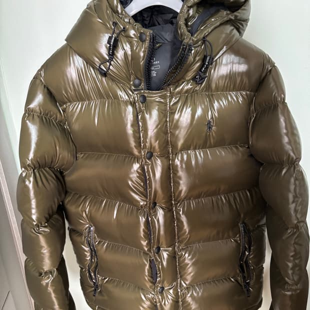 [M] 폴로 유광패딩 판매합니다