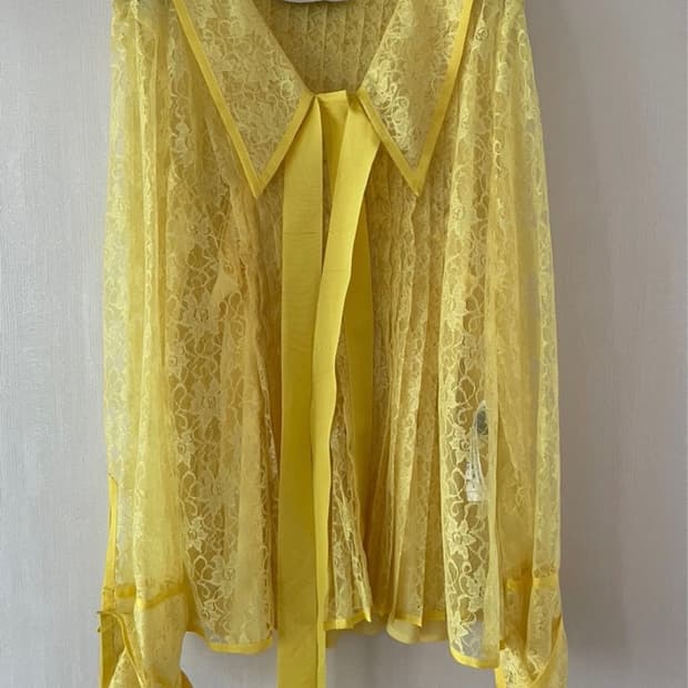 럭키슈에뜨 블라우스