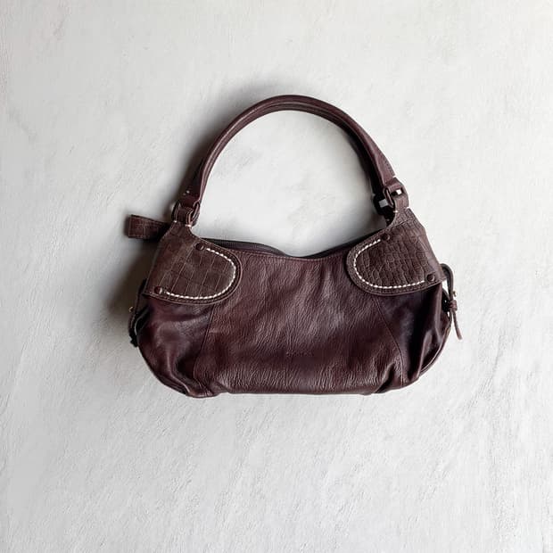 Genten / Goat Leather