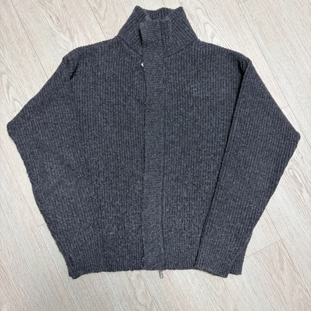 비슬로우 하이넥 집업 니트 자켓 차콜 S