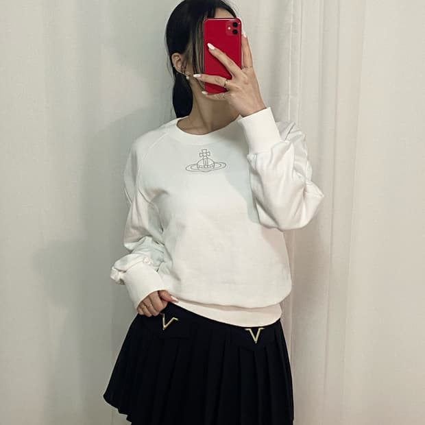 비비안 빅로고 맨투맨
