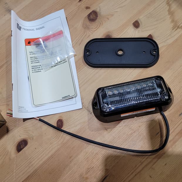 미국 Federal Signal Corporation사의 긴급 차량용 외