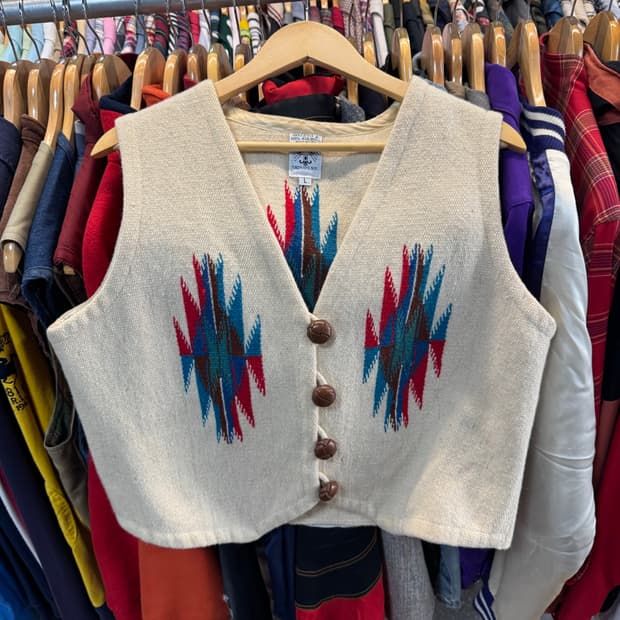 오르테가 핸드 우븐 울 치마요 베스트 조끼