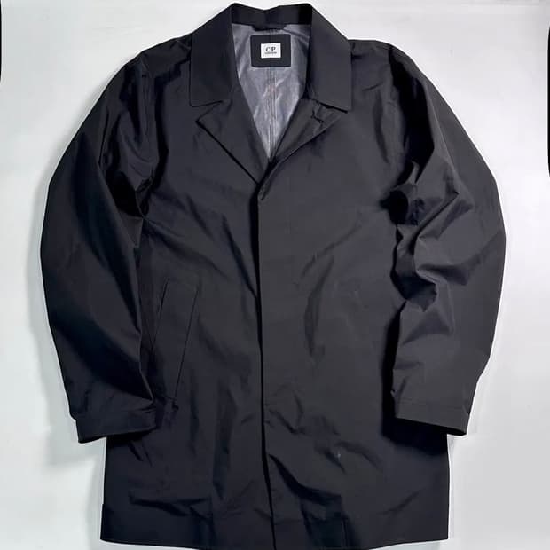 Cp컴퍼니 t-mack 레인코트 팝니다