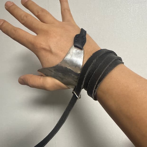 Yproject 창시자 요한 세르파티 2013 실버 925 가죽 팔찌