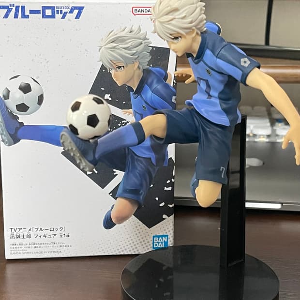 블루록 나기 세이시로 피규어