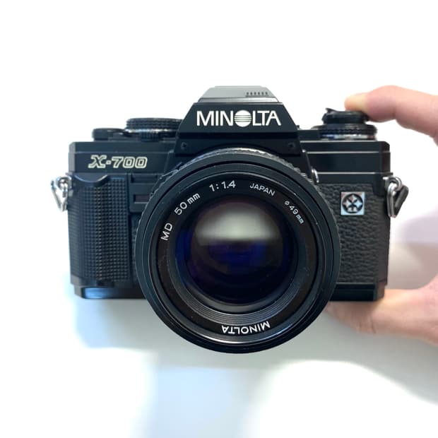 미놀타 X-700 필름 카메라