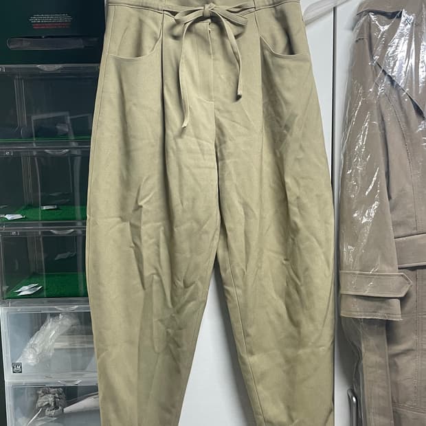 에토스 베이지 와이드 팬츠